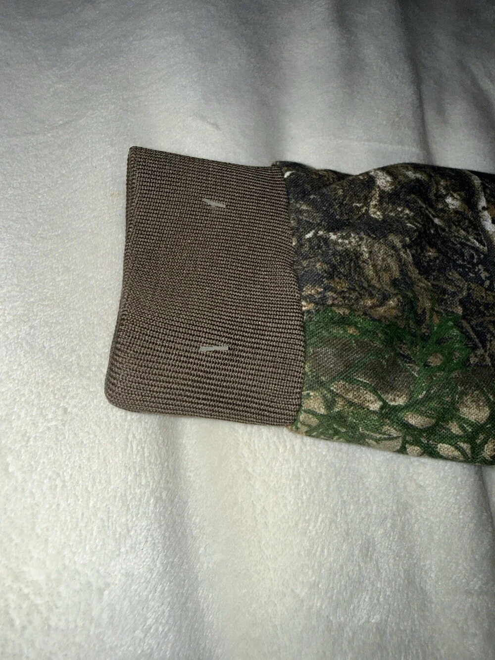 Magellan Outdoors Insulated Jacket with Hood Youth Size 4T Realtree Edge Camo